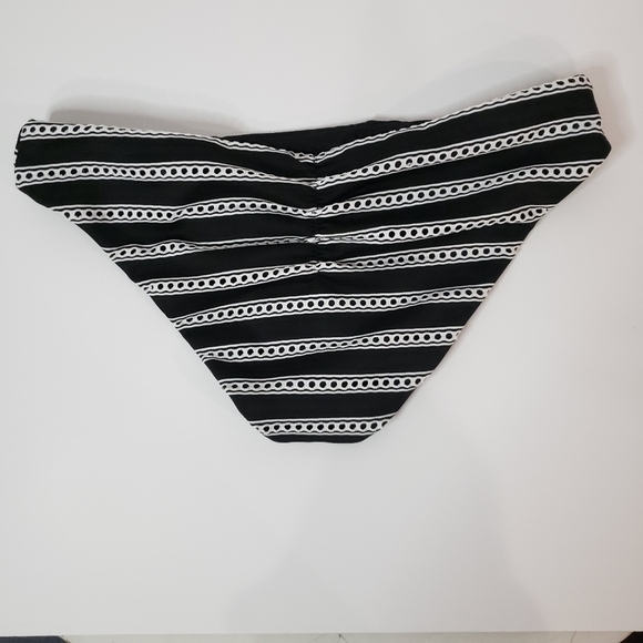 NWT BECCA Black‎ Hipster Ruched Bikini Bottoms - Picture 10 of 10